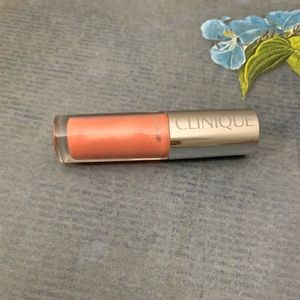 Clinique PopSplash Air KISS lip gloss